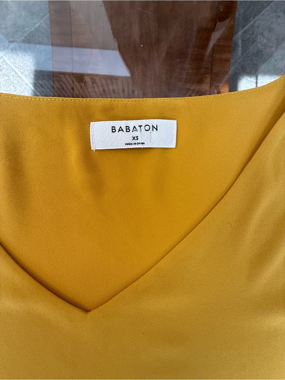 Babaton Mustard Yellow Long Sleeve V Neck Top XS Chic Minimalist Blouse - Picture 7 of 10